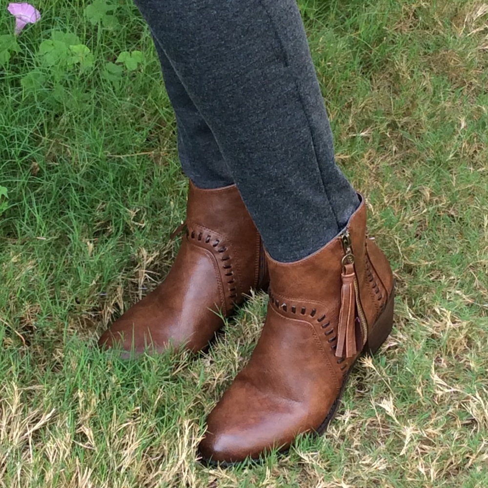 Western Style Booties 🆕 For Fall